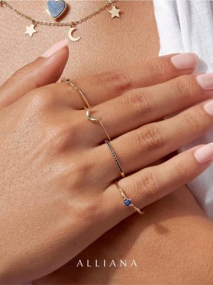 Sabías que llevar joyas azules nosrefleja calma, confianza y seguridad incluso se le relaciona c