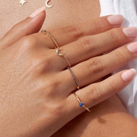 Sabías que llevar joyas azules nosrefleja calma, confianza y seguridad incluso se le relaciona c