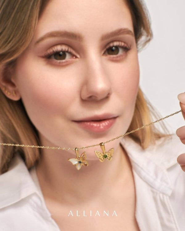 Dije Mariposa Mandala