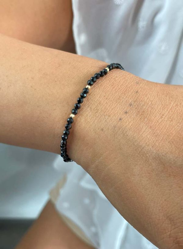 Pulsera Espinela Negra Oro 18K
