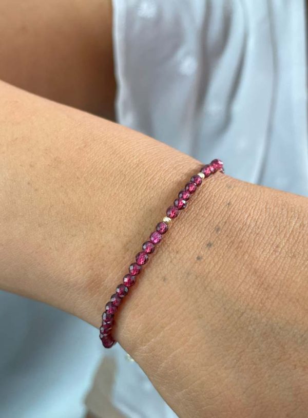 Pulsera de Granate en Oro 18k