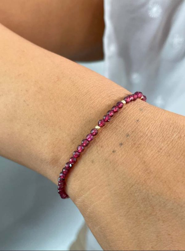 Pulsera de Granate en Oro 18k