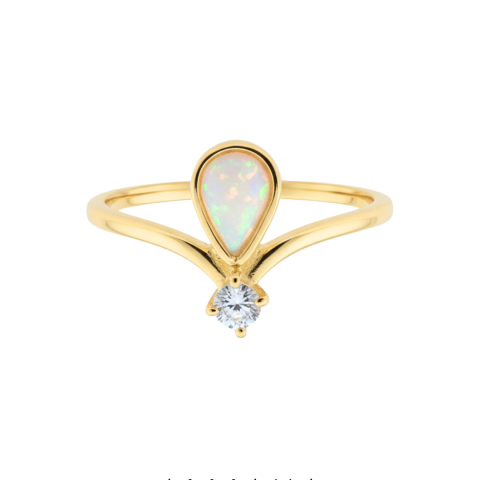 Anillo Victoria en Oro Amarillo 18K con Opalo Etiope y Moissanite