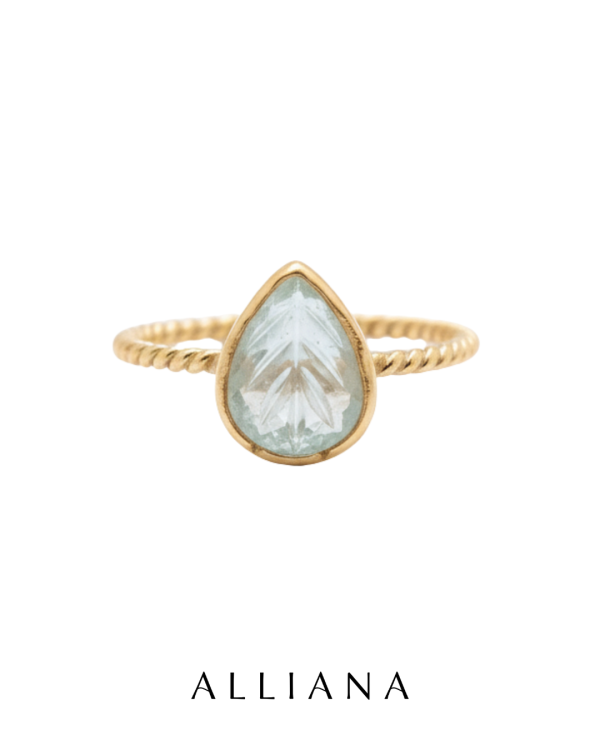 Anillo Eclat en Oro Amarillo 18k con Aguamarina Natural