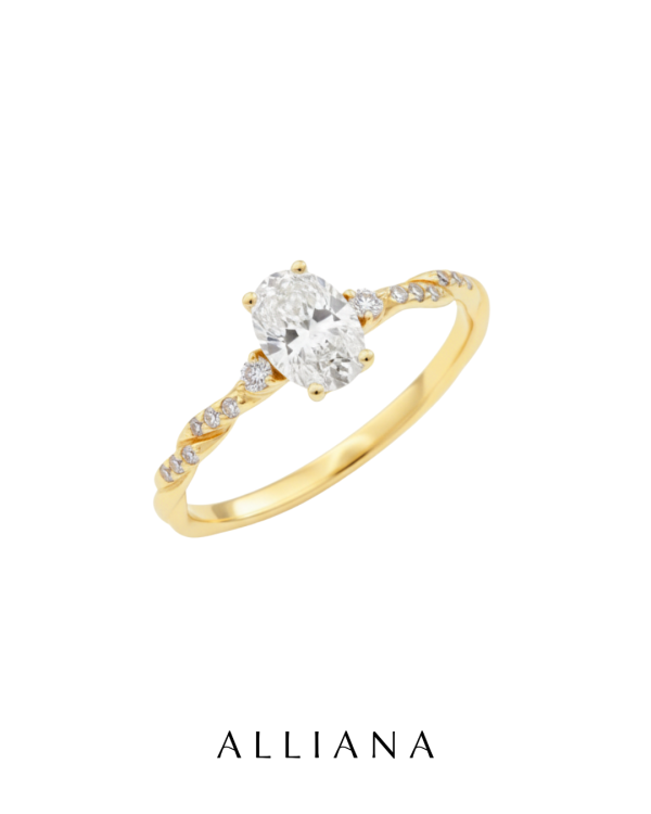 Anillo Nicole en Oro Amarillo 18K con Moissanites